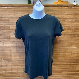 71 Vineyard Vines Simple Crewneck Short Sleeve Black